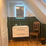 !!! Fuer 6xpersonen, Terrasse, Garten, Hund Willkommen!!! * Winterberg