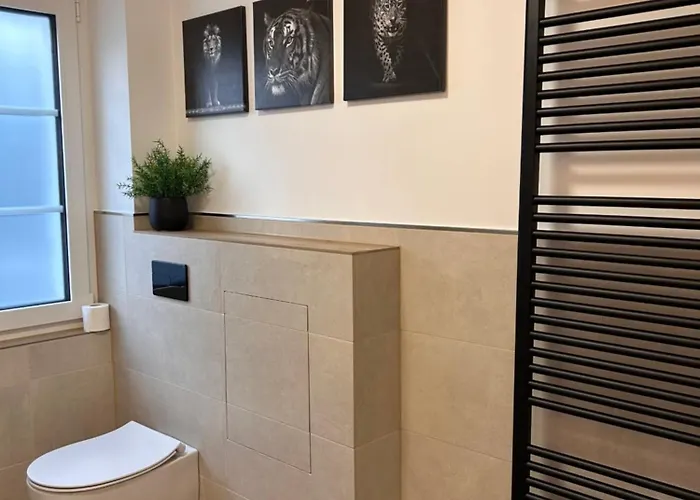 !!! Fuer 6xpersonen, Terrasse, Garten, Hund Willkommen!!! *