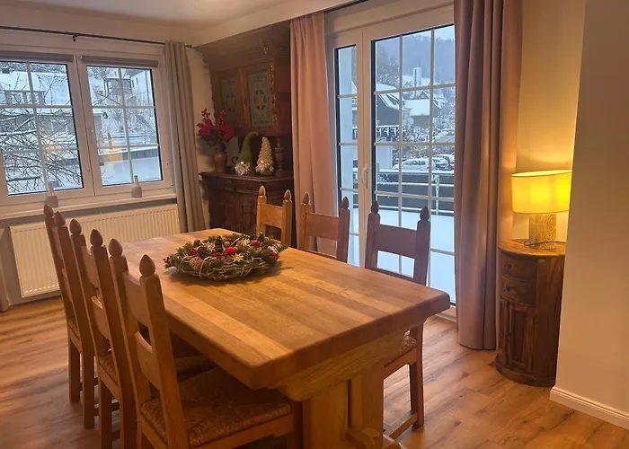 アパート !!! Fuer 6xpersonen, Terrasse, Garten, Hund Willkommen!!! ヴィンターベルク