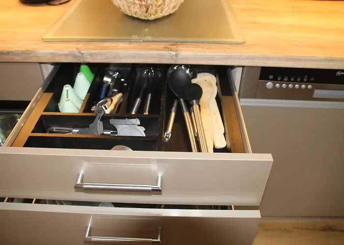 アパート !!! Fuer 6xpersonen, Terrasse, Garten, Hund Willkommen!!! *