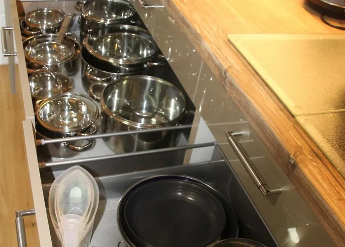 アパート !!! Fuer 6xpersonen, Terrasse, Garten, Hund Willkommen!!!